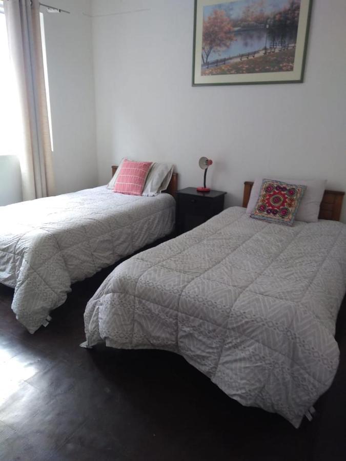 Готель Hostal Mancora Monjitas 755 Сантьяго Екстер'єр фото