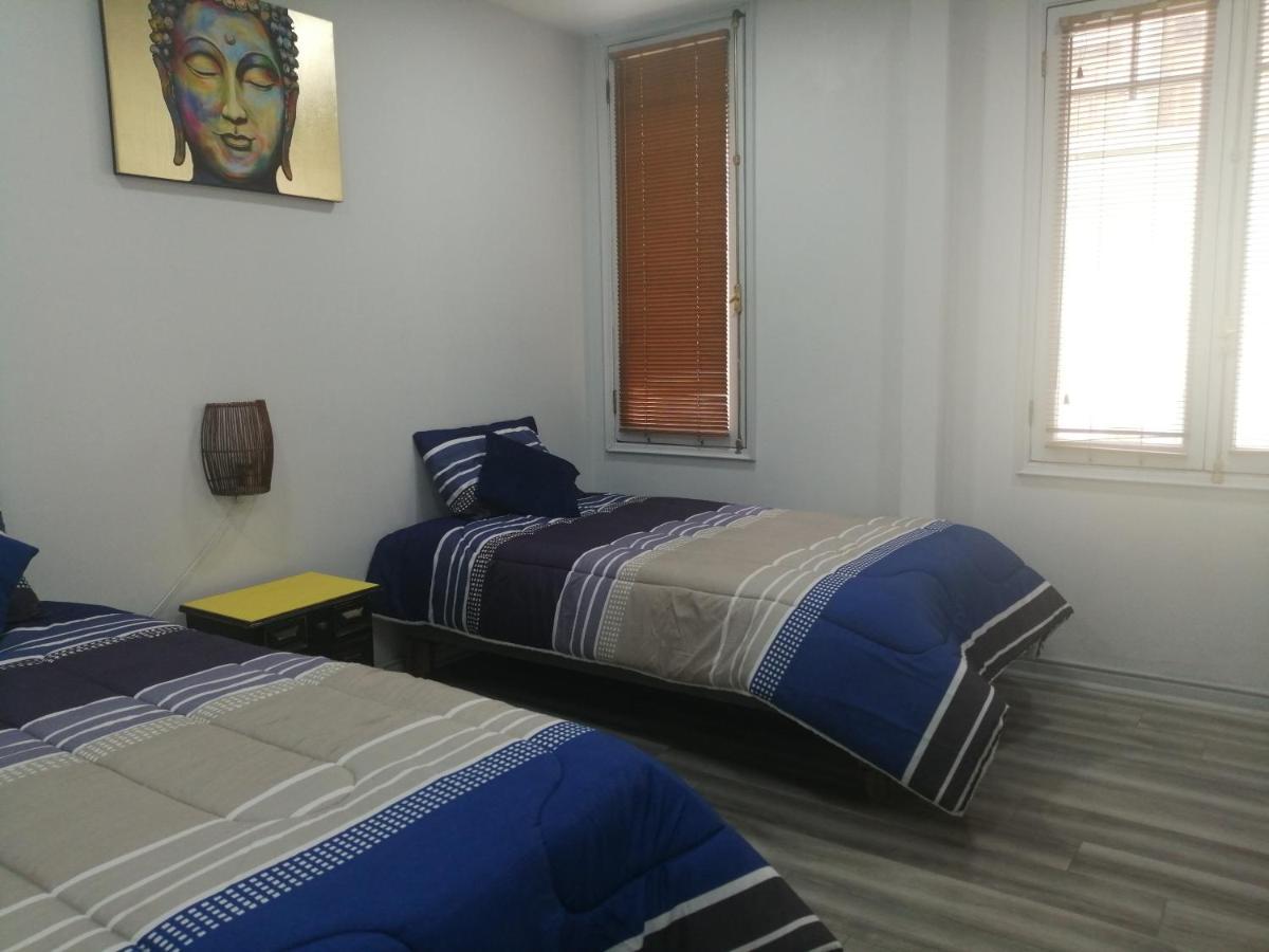 Готель Hostal Mancora Monjitas 755 Сантьяго Екстер'єр фото