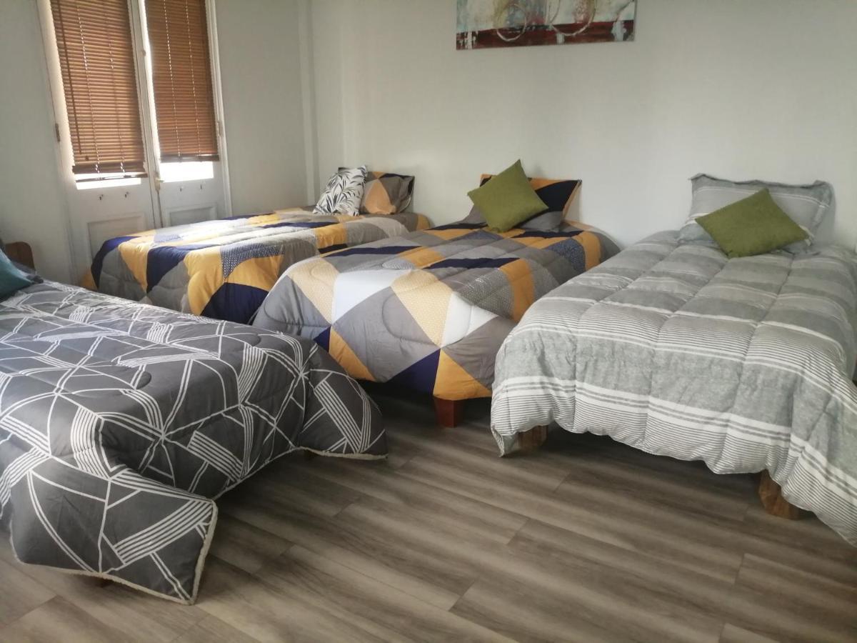 Готель Hostal Mancora Monjitas 755 Сантьяго Екстер'єр фото