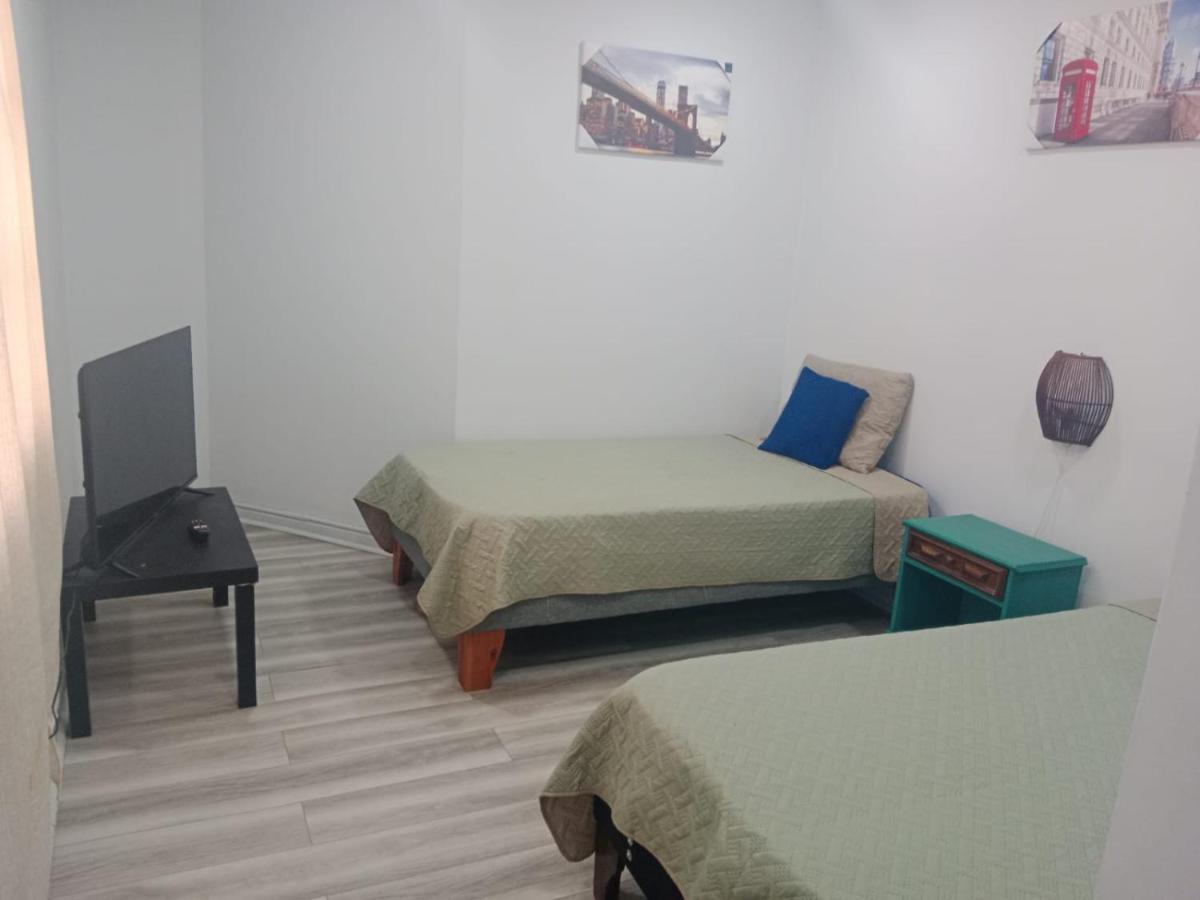 Готель Hostal Mancora Monjitas 755 Сантьяго Екстер'єр фото