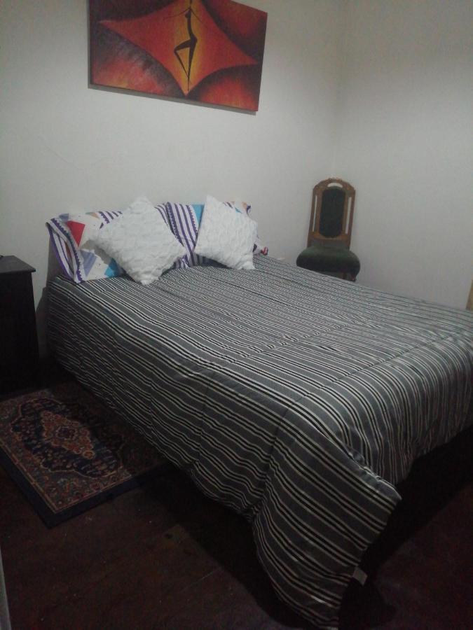 Готель Hostal Mancora Monjitas 755 Сантьяго Екстер'єр фото