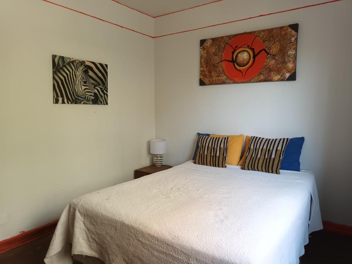 Готель Hostal Mancora Monjitas 755 Сантьяго Екстер'єр фото