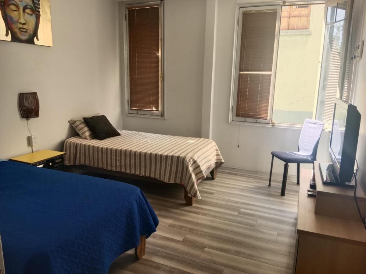Готель Hostal Mancora Monjitas 755 Сантьяго Екстер'єр фото