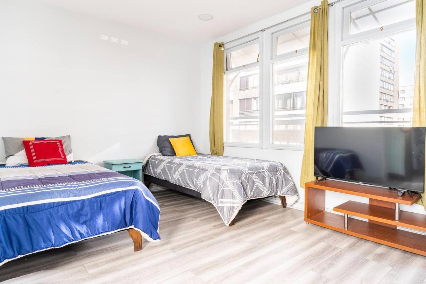 Готель Hostal Mancora Monjitas 755 Сантьяго Екстер'єр фото